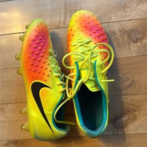 Nike Gradient Soccer Cleats in Neon Yellow, Orange